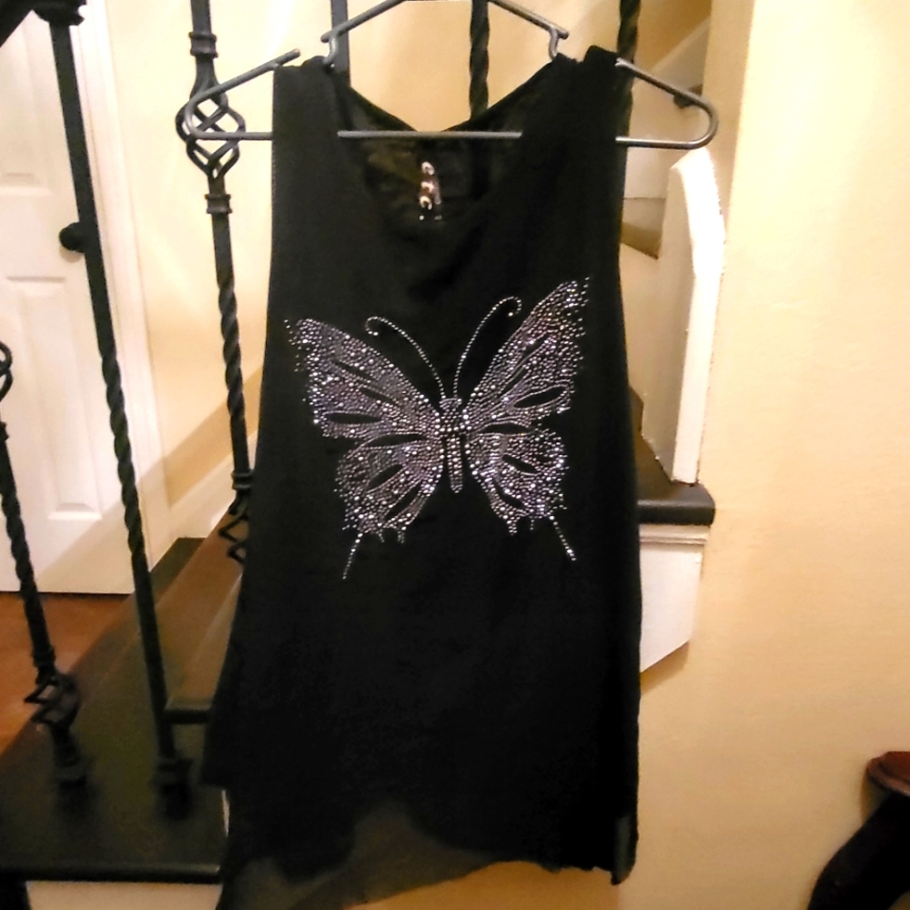 Beautiful rhineston butterfly tunic  sleeveless shirt. One size